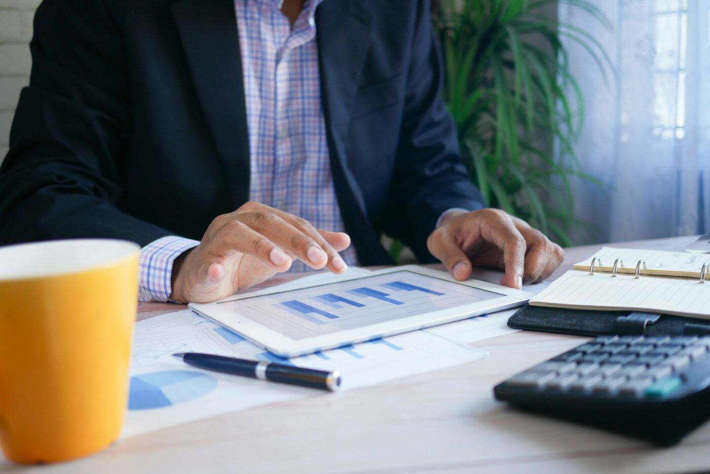 How to Forecast Demand in Supply Chain Without Guessing Blindly